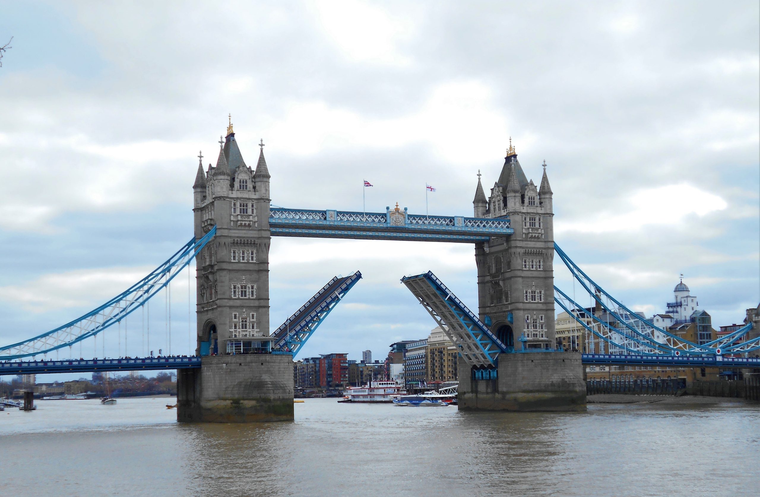 LONDRES TOWER BRIDGE