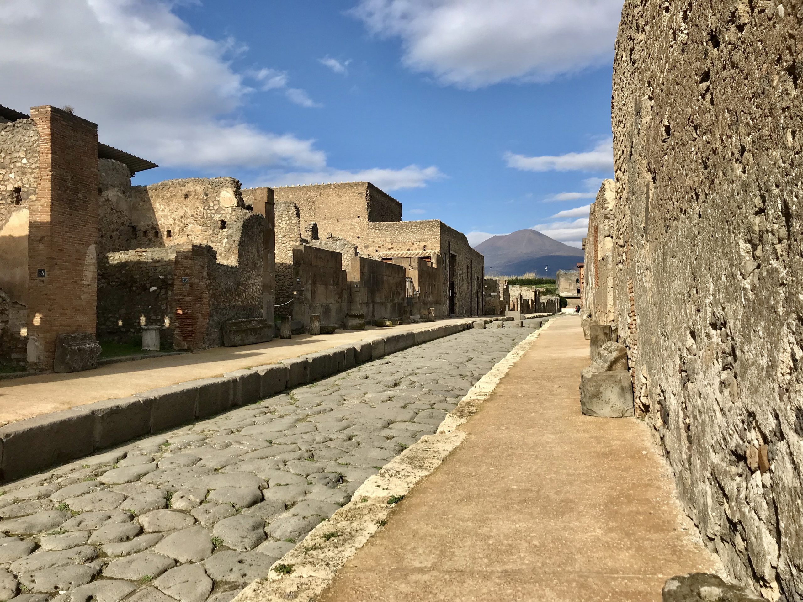 Pompéi rue de l'abondance