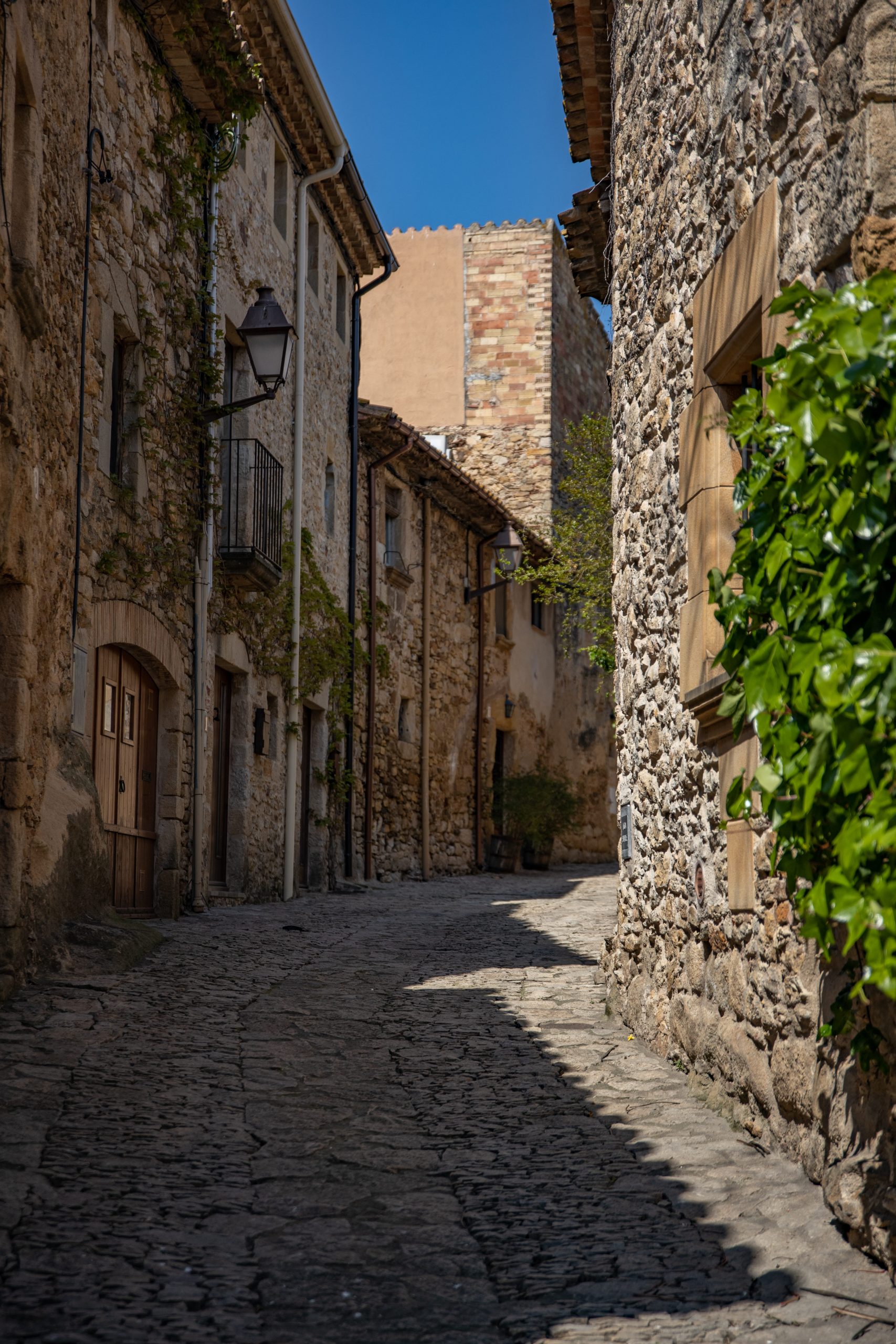 peratallada village médiéval catalogne