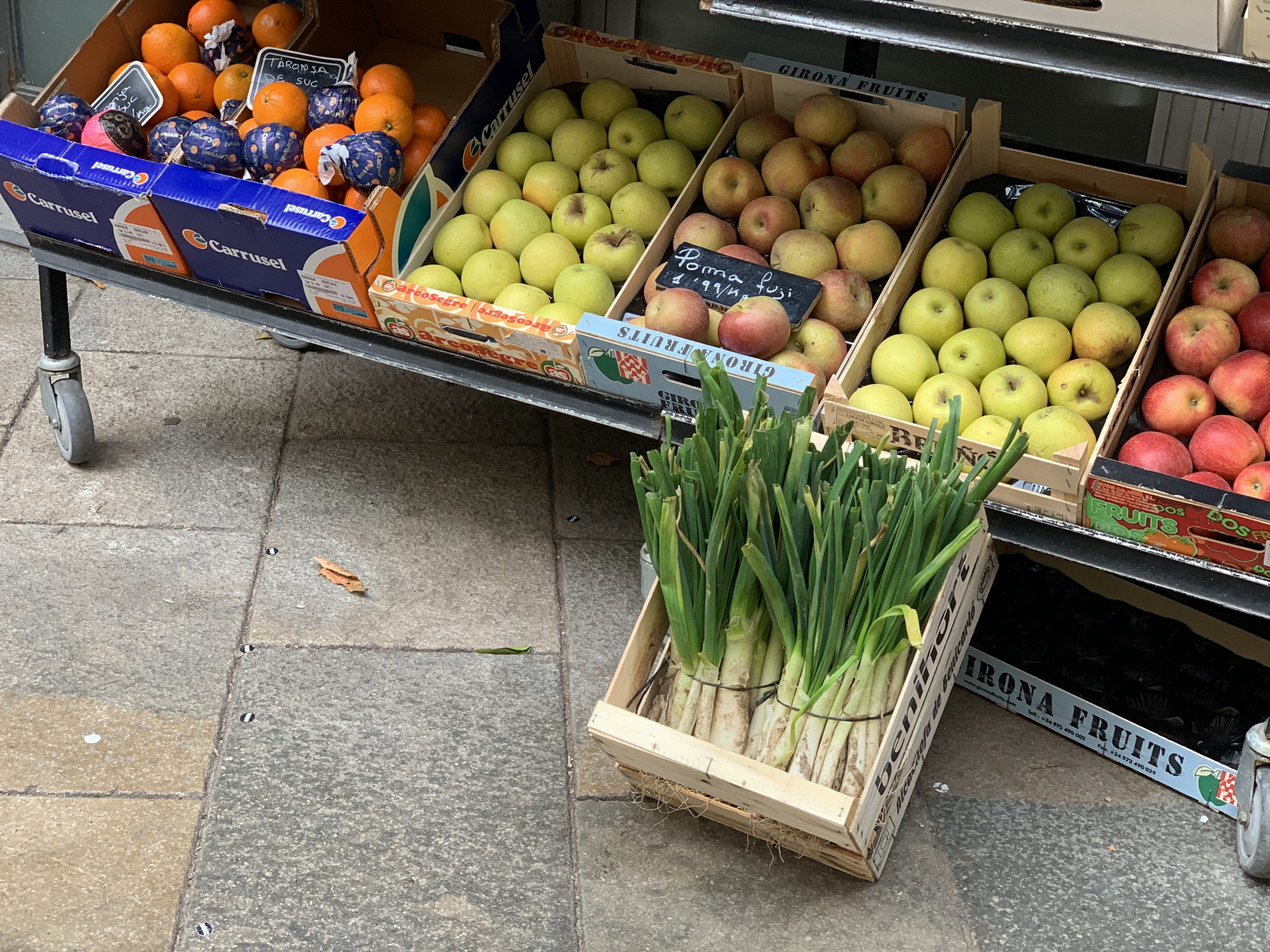 Etal de fruits et légumes