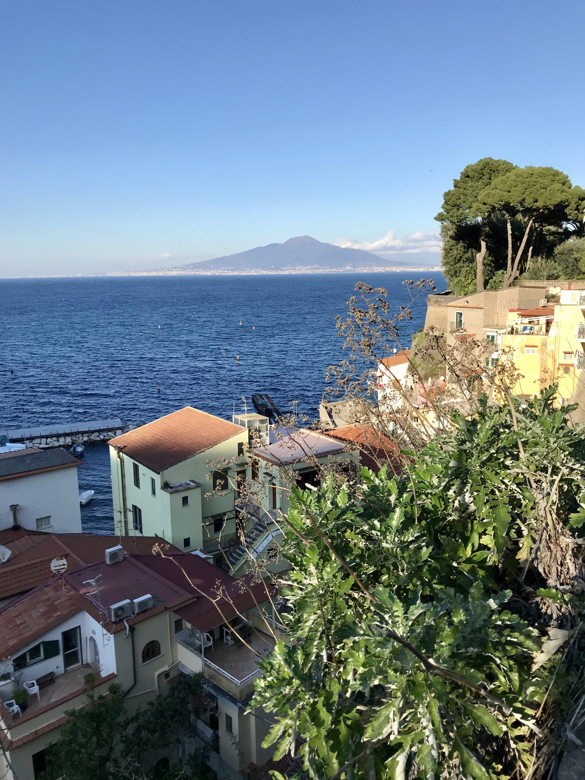 Sorrento face au vésuve