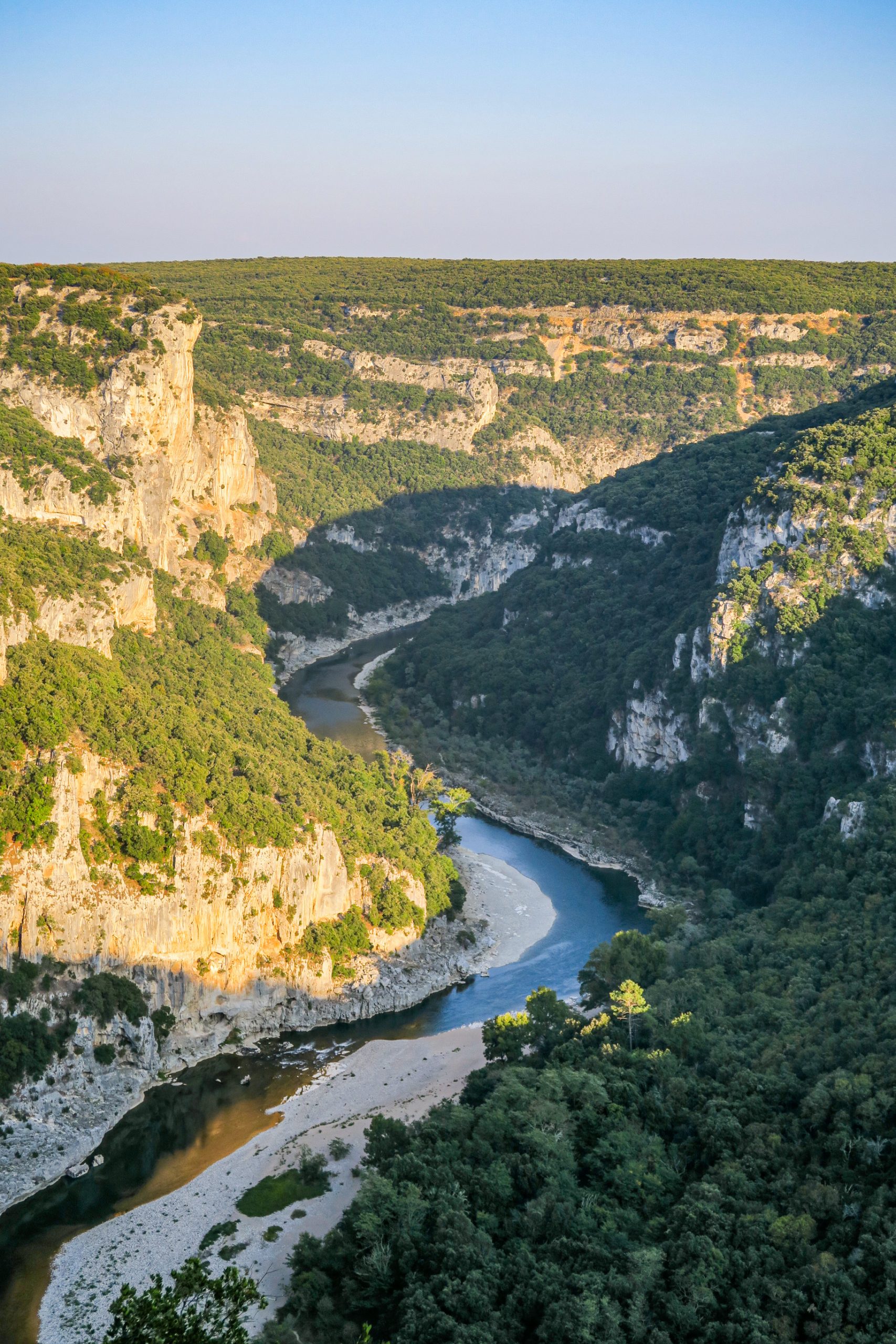 gorges de l'ardeche depuis le bivouac de gaud