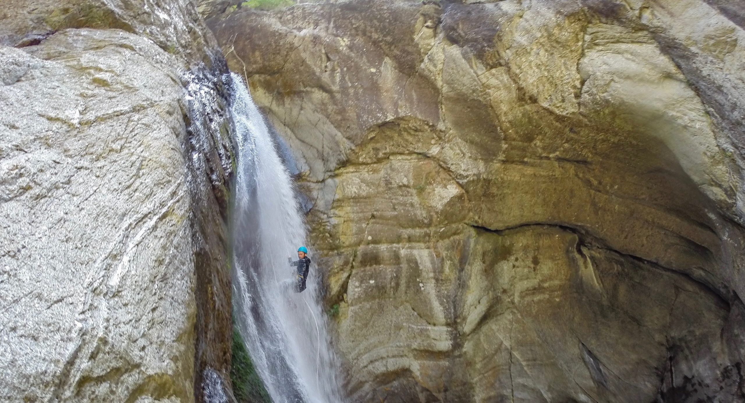cascades pyrénées orientales gorges du llech
