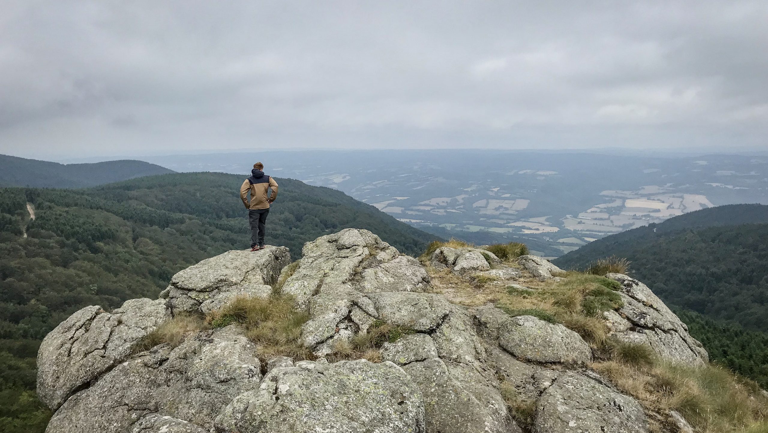 Au sommet du Roc de Peyremaux