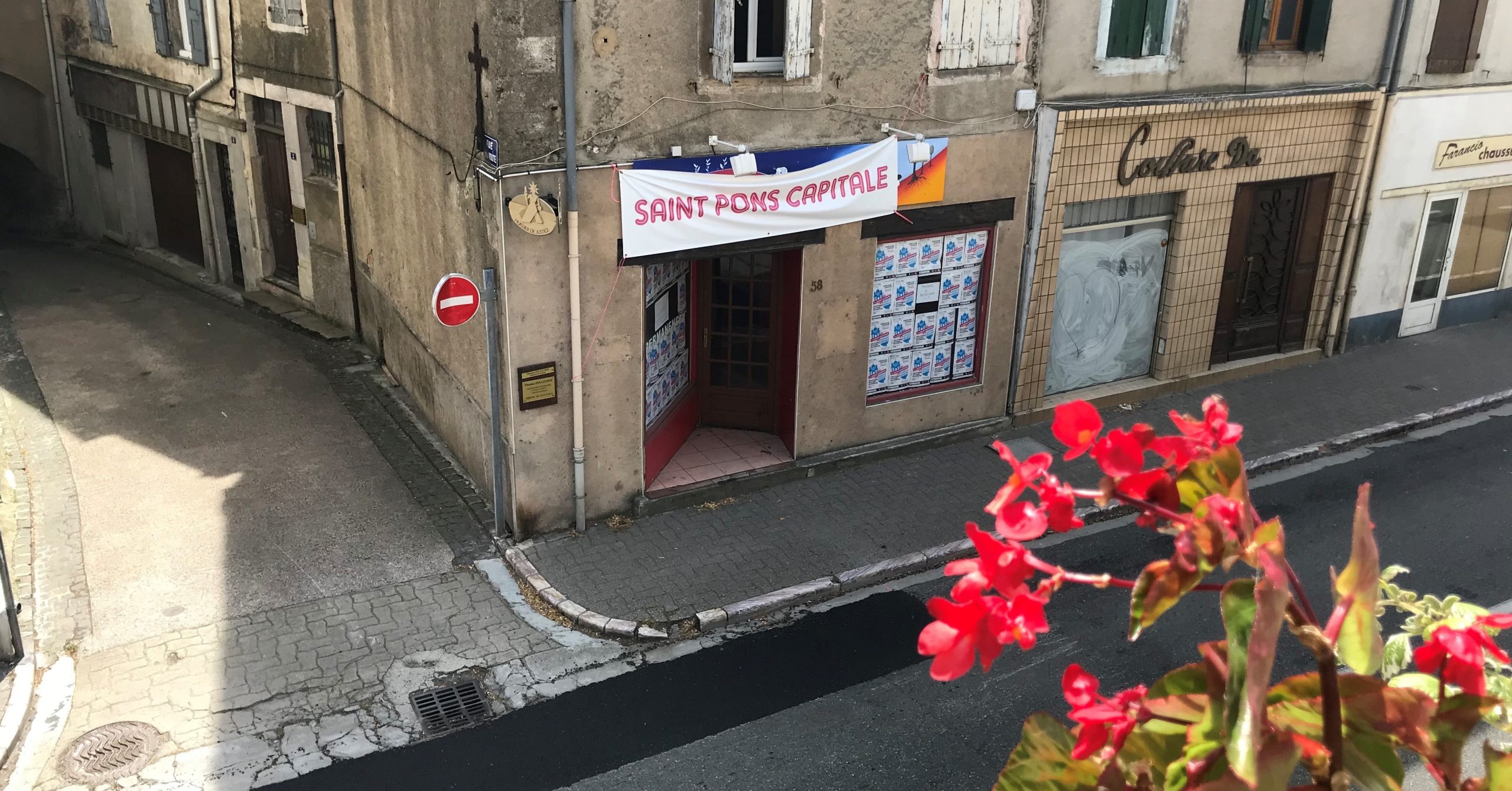 saint pons capitale occitanie tourisme imaginaire
