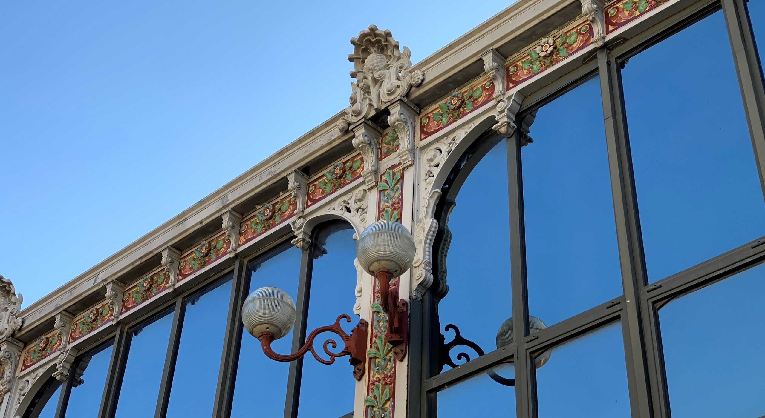 détails de l'architecture des halles