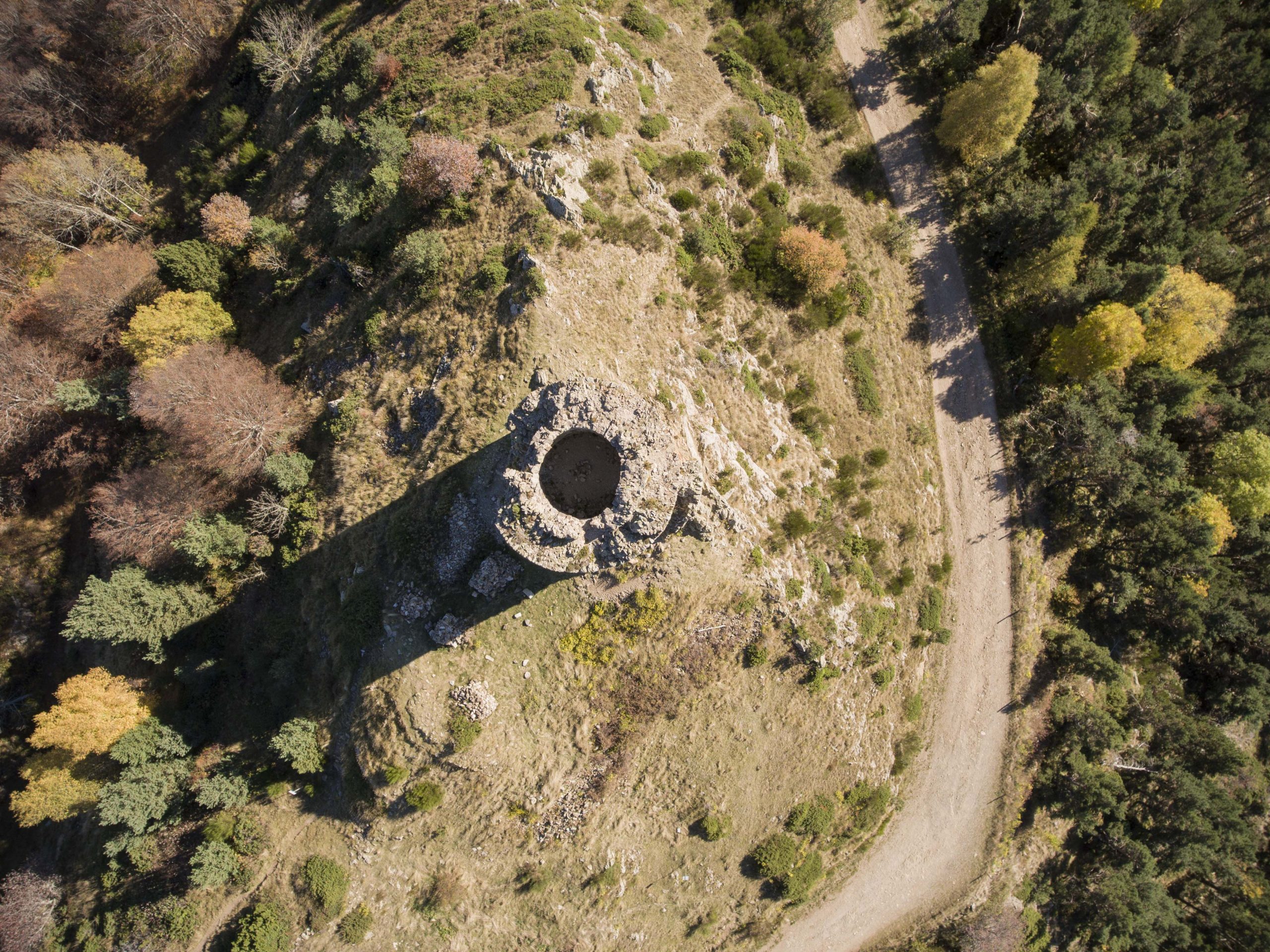 tour de batere vue du ciel en Pyrénées-Orientales
