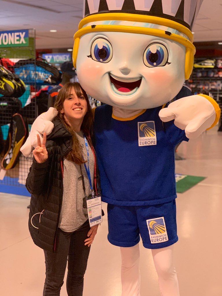 kikimagtravel-avec-mascotte