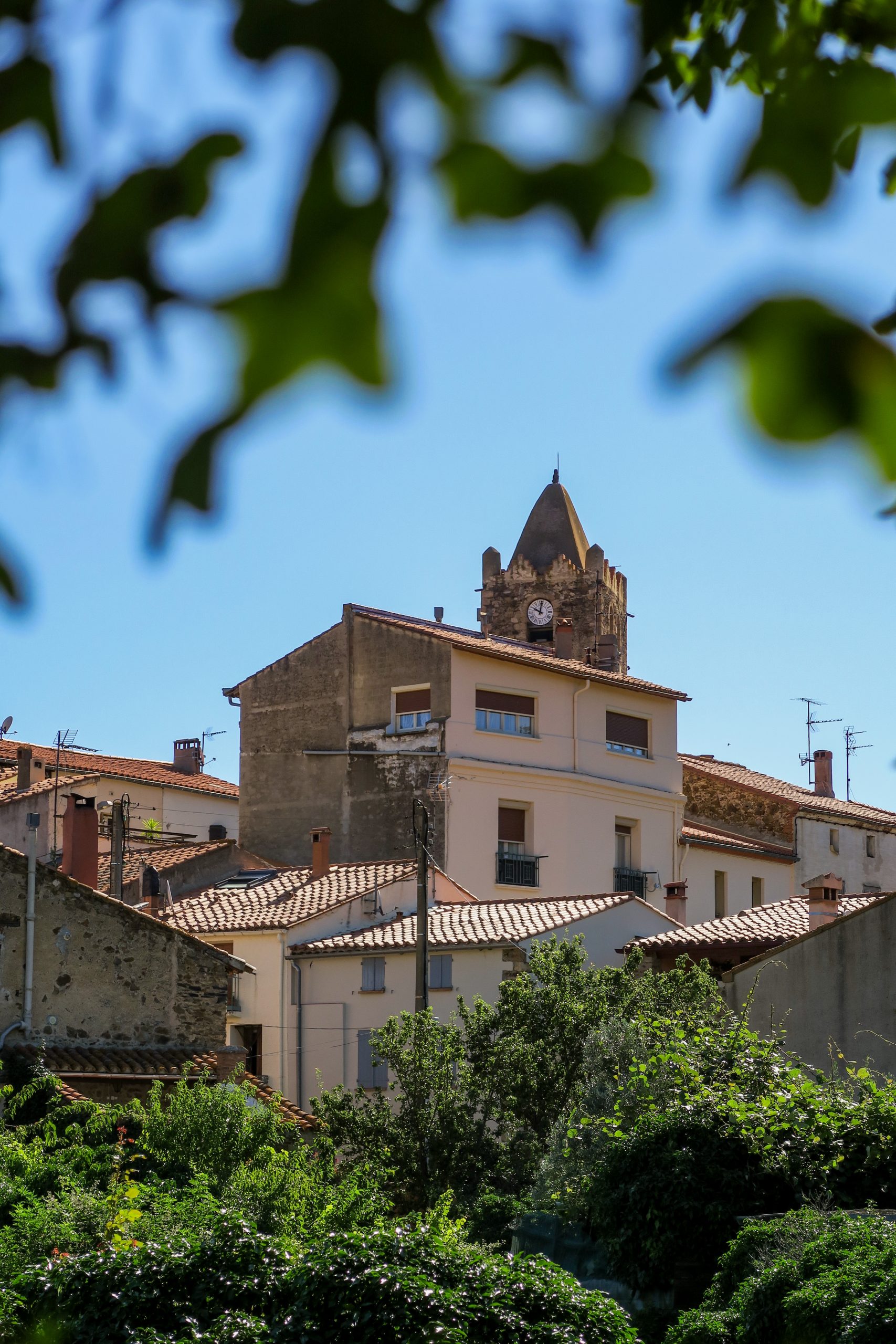 Oms village des pyrénées orientales