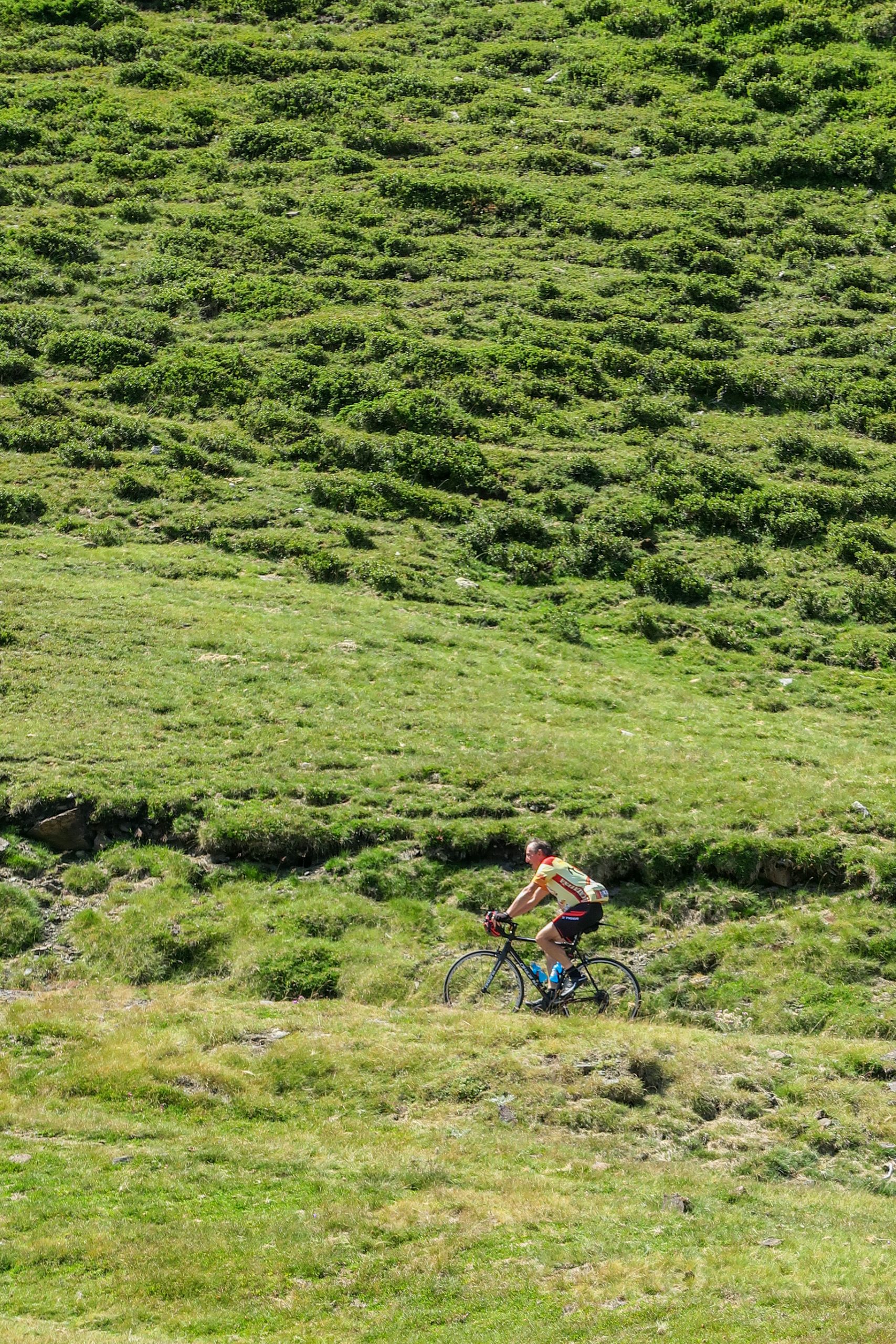 cycliste au cirque de troumouse