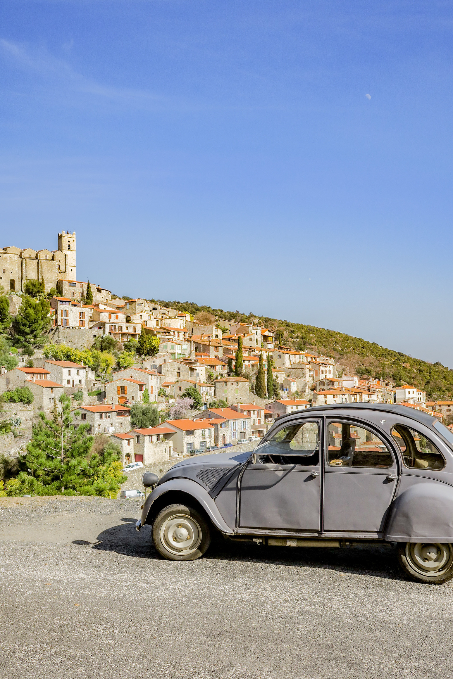 eus plus beaux villages de france et des pyrénées-orientales