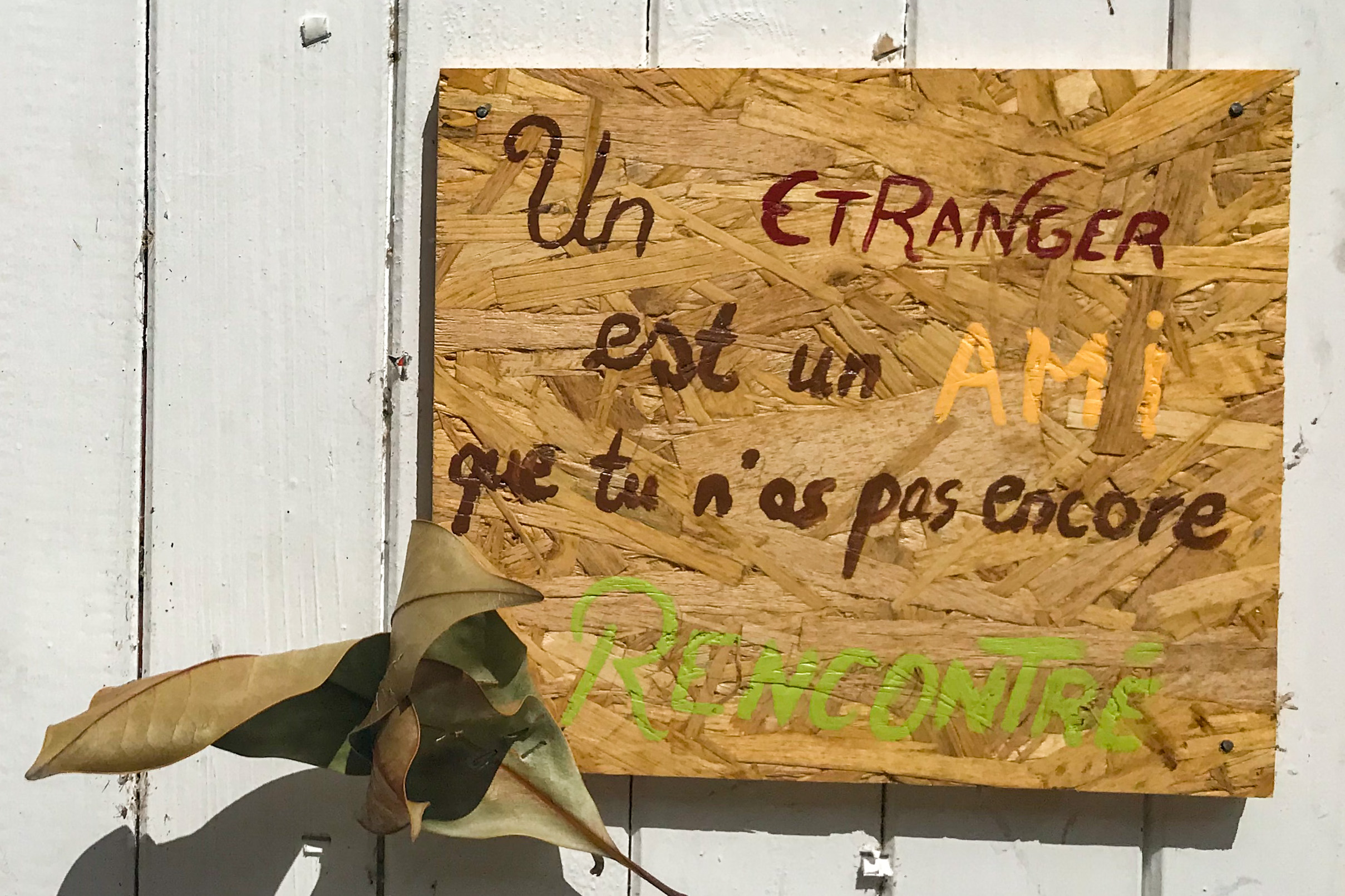 ici l'étranger est un ami ardeche