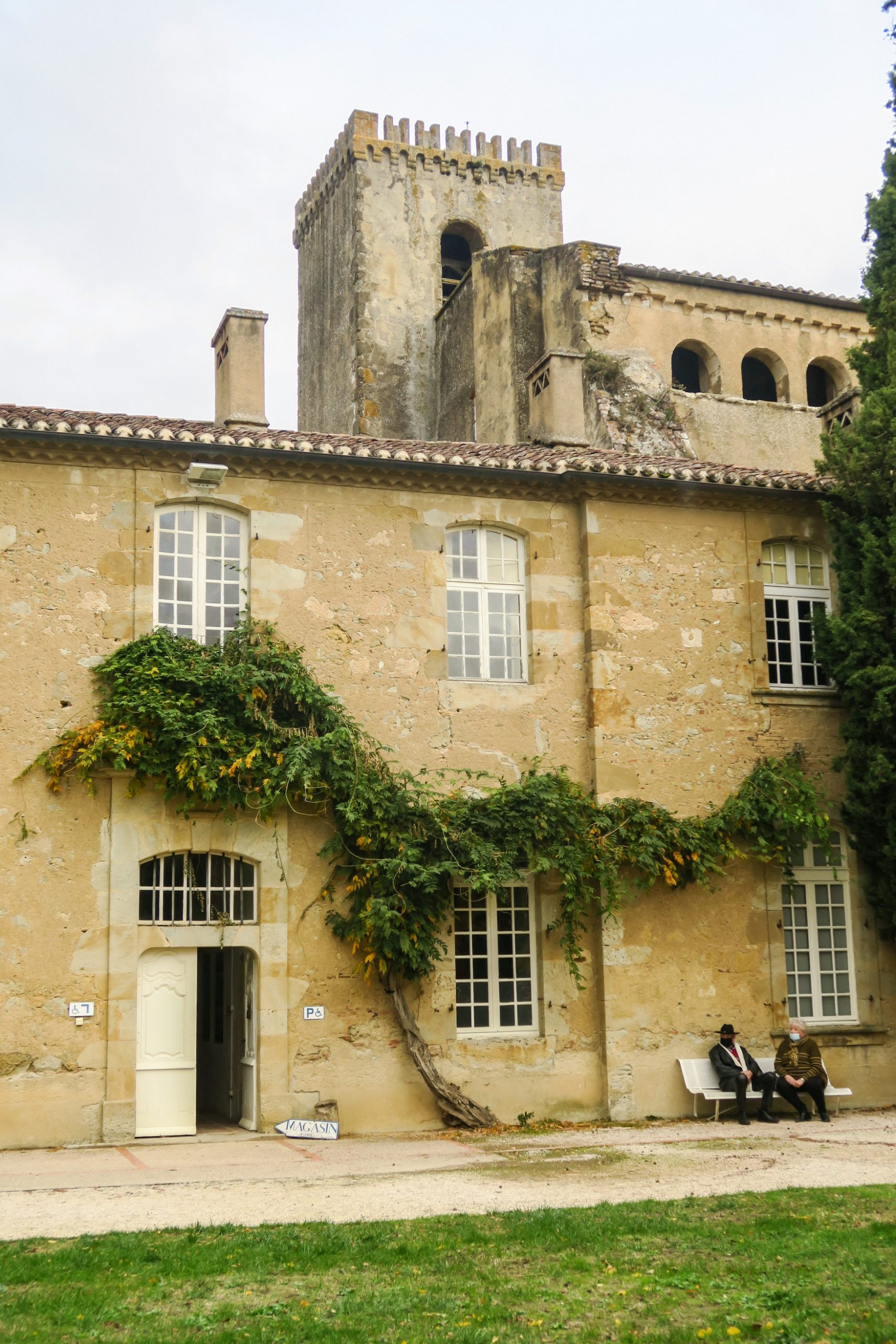 l'abbaye de Boulaur gers