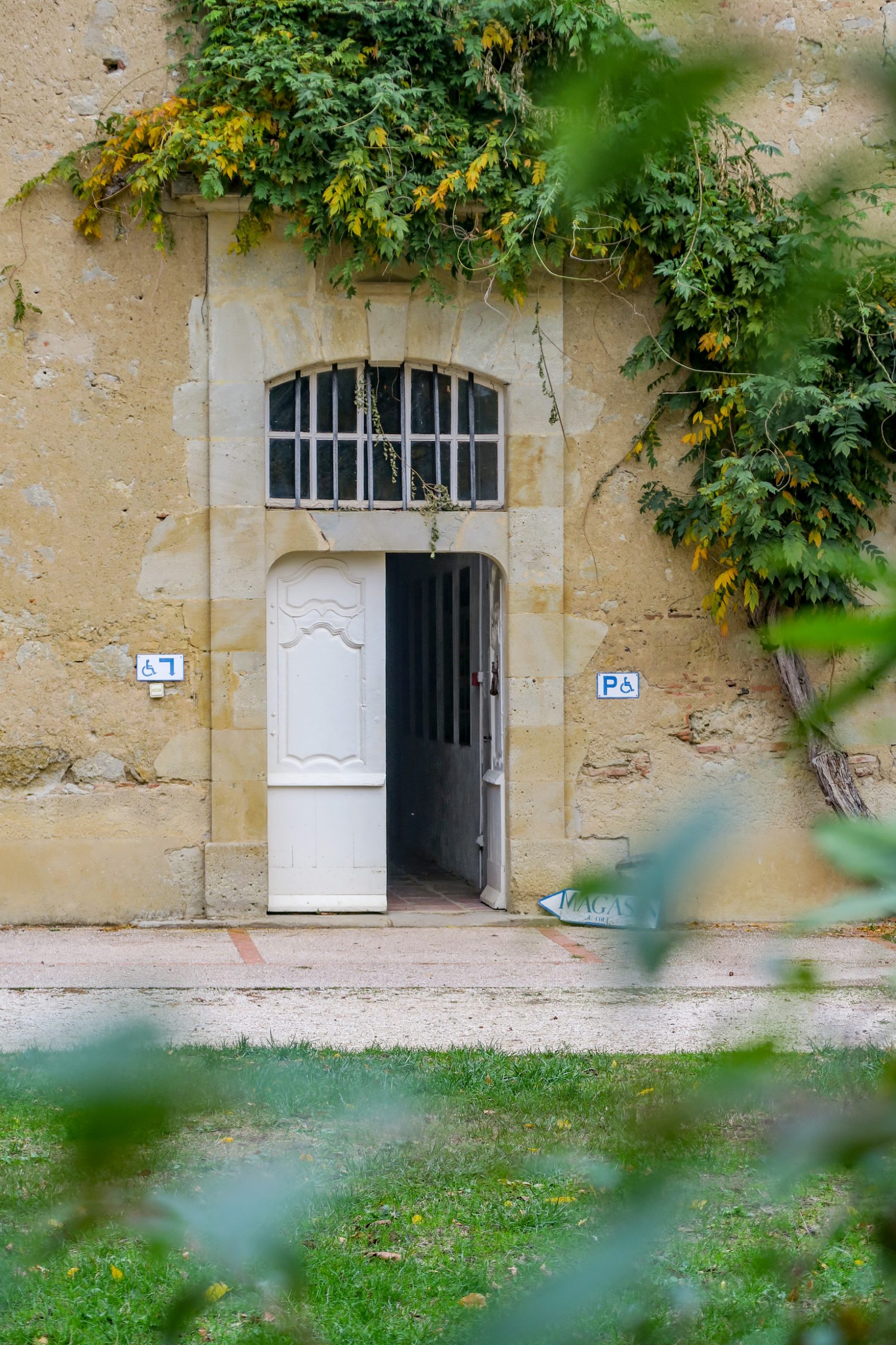 visiter le Gers et l'abbaye de Boulaur