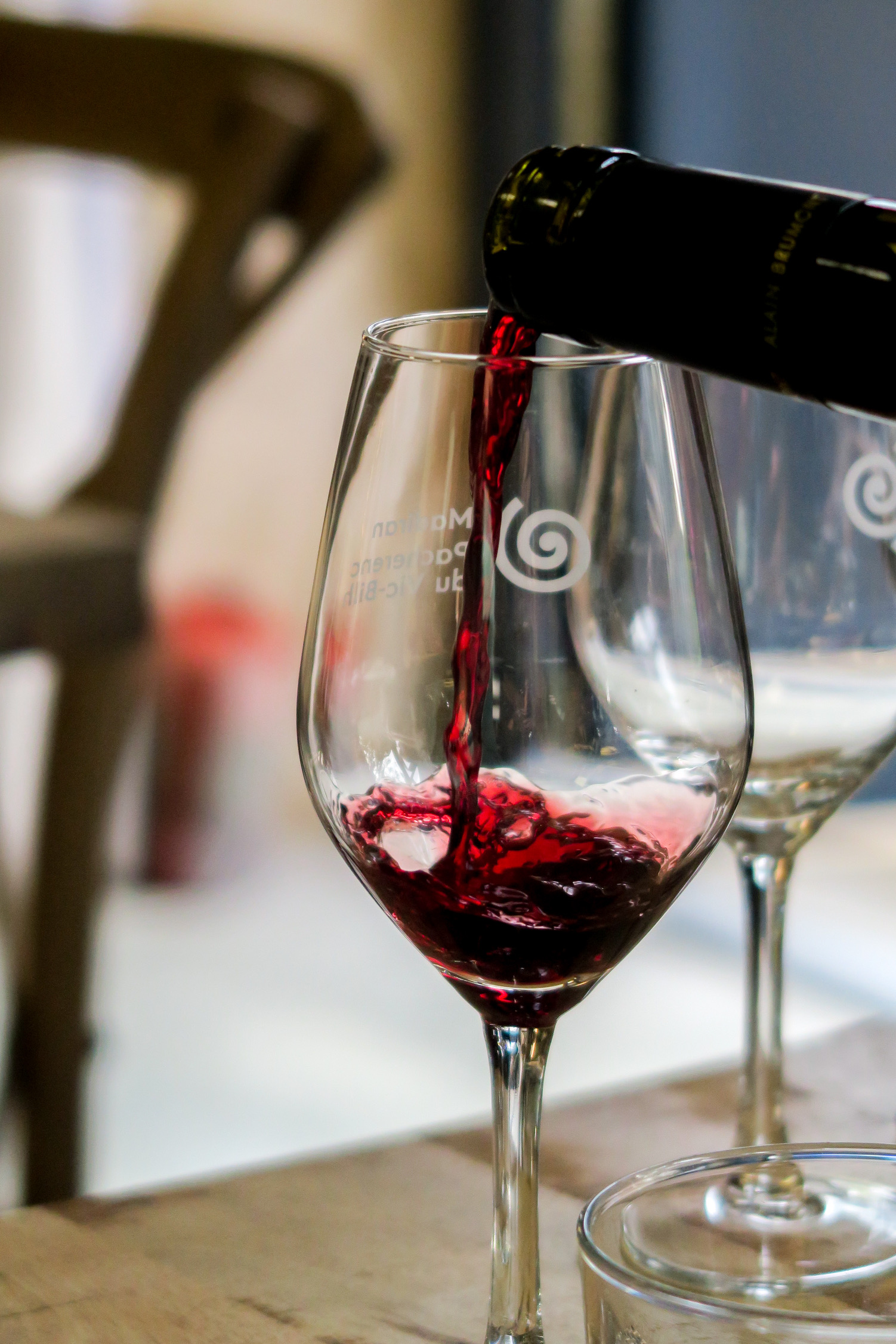 vin rouge du château bouscassé