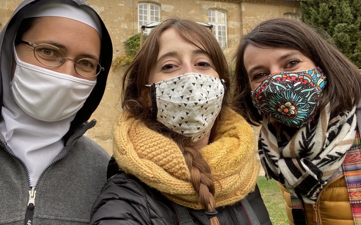 selfie avec Soeur Anne à l'abbaye de Boulaur