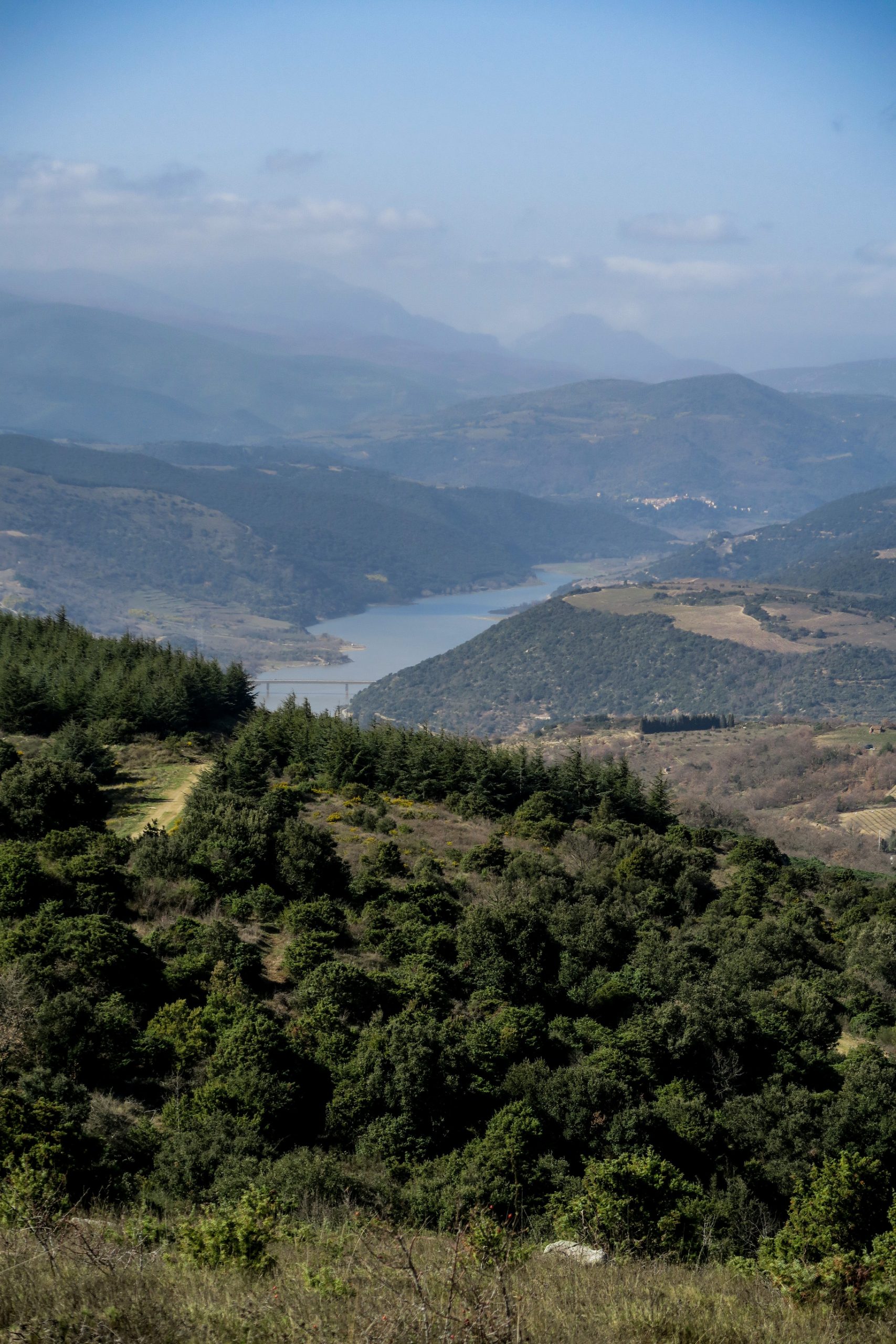 lac de caramany pyrénées orientales
