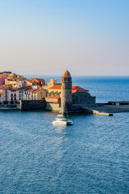 vue de collioure depuis le moulin