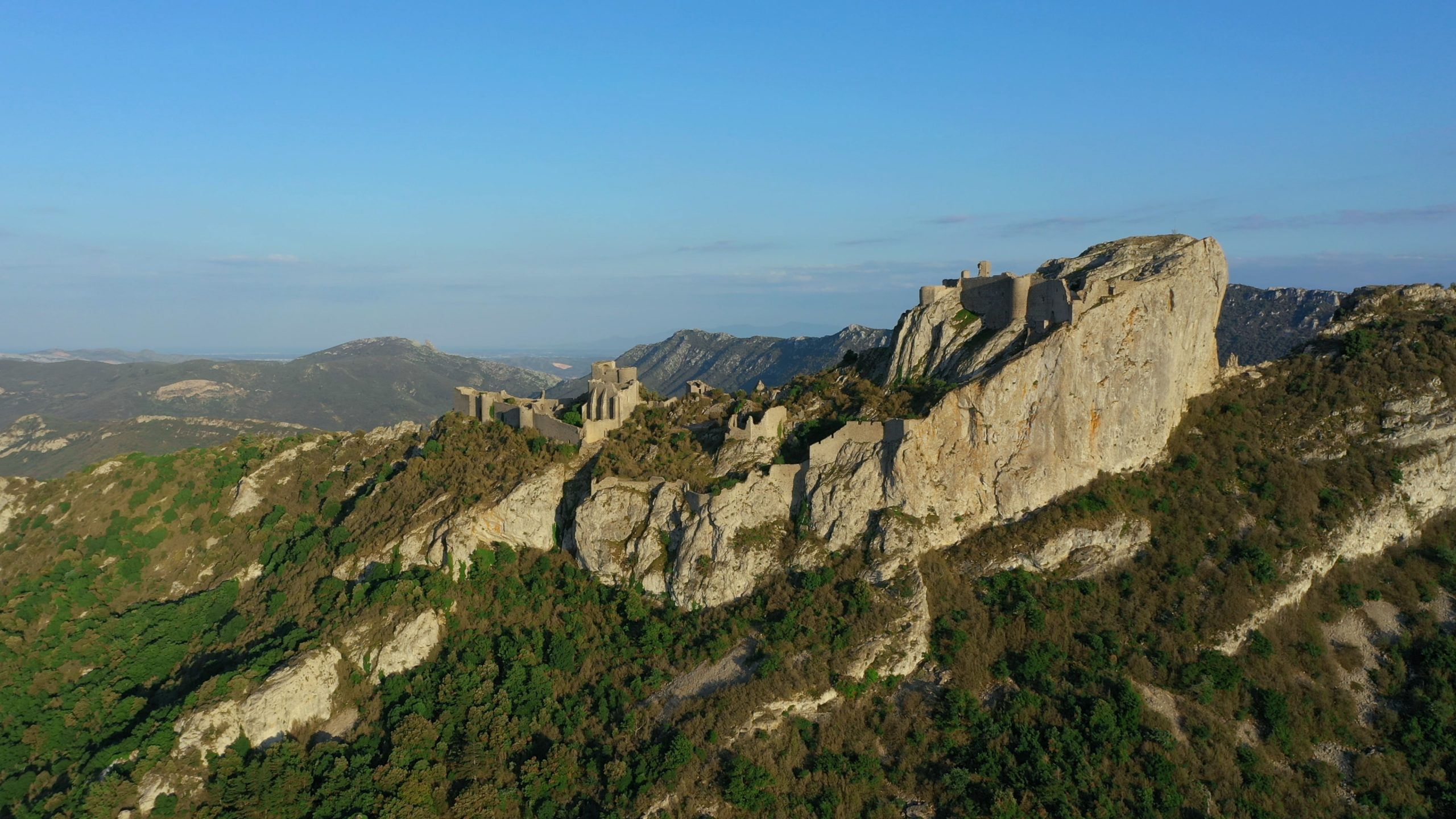 chateau royal de Peyrepertuse