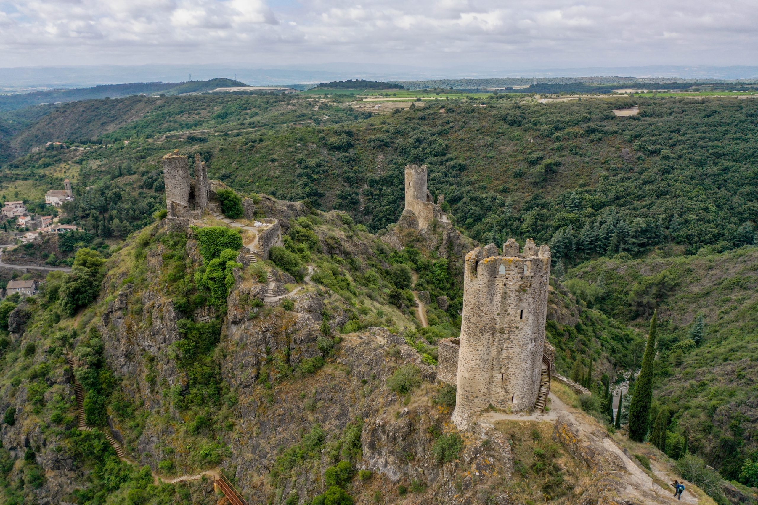 pays cathare chateaux lastours