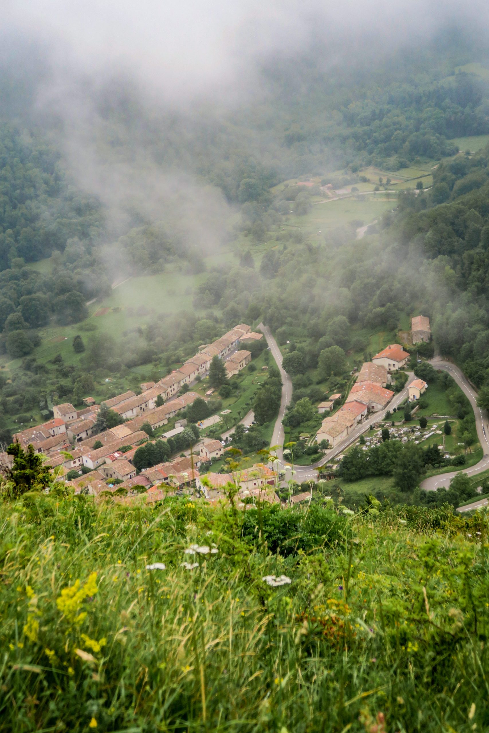 Montségur Ariege pays cathare