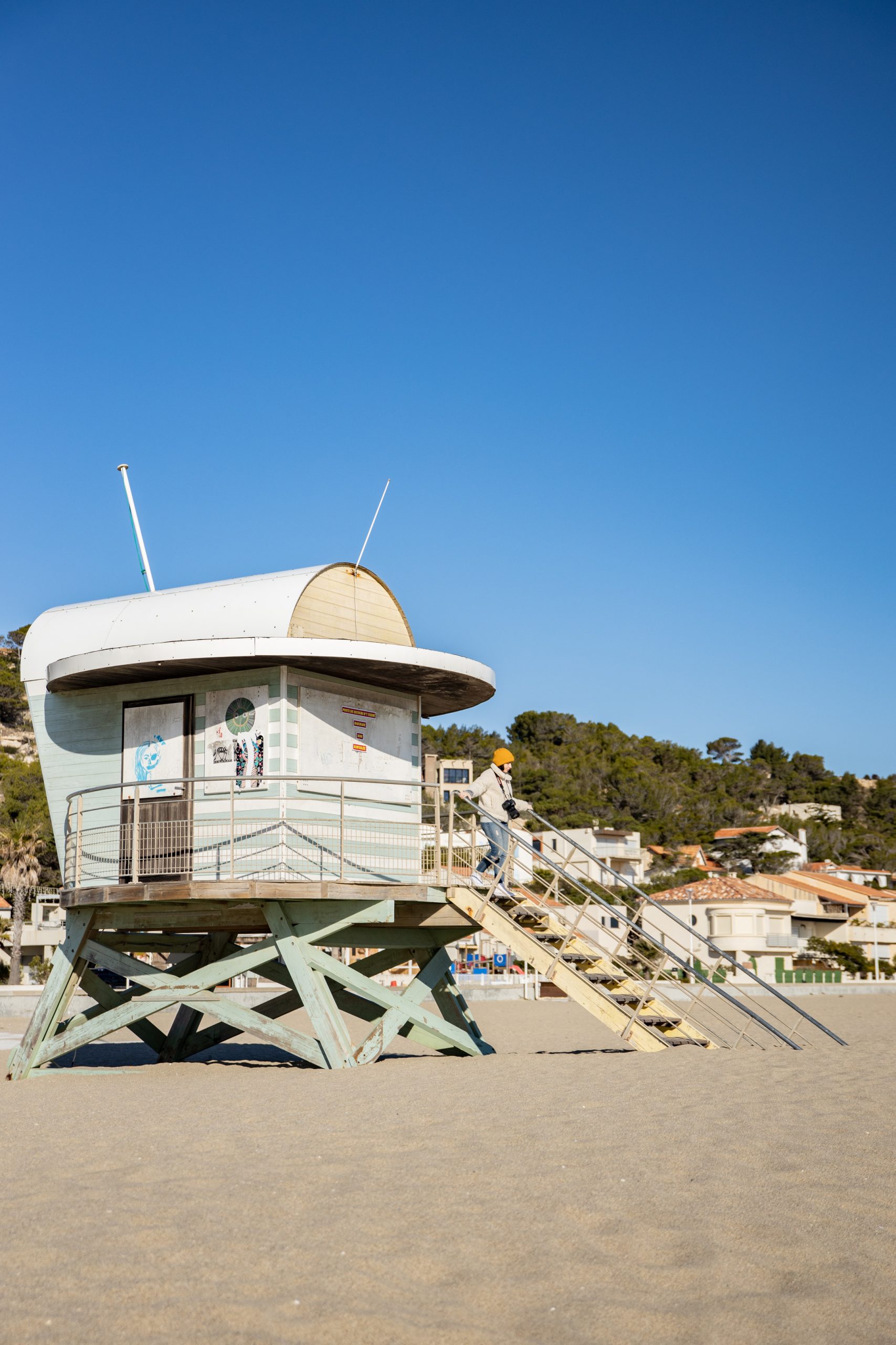 leucate plage poste de secours