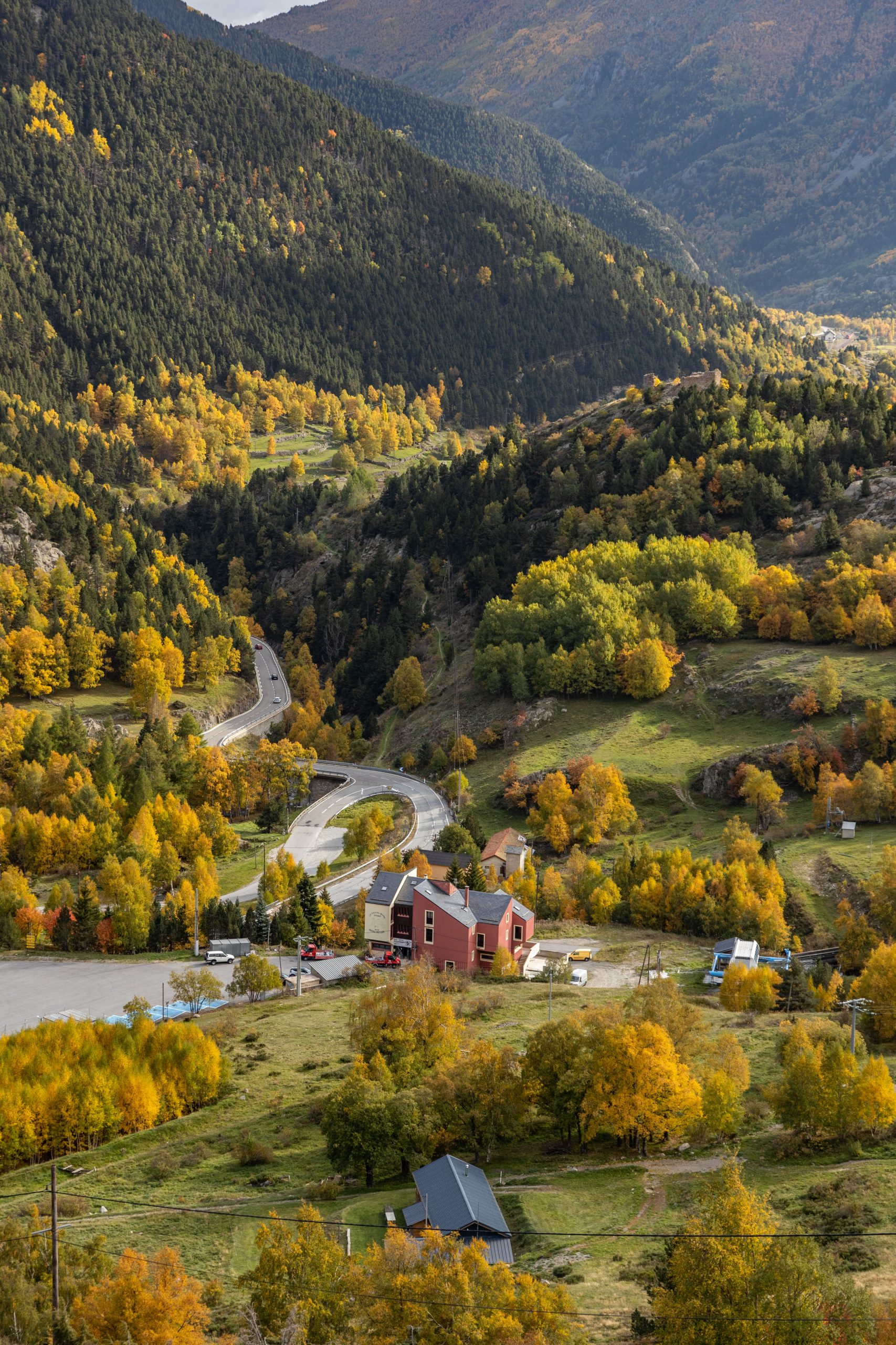 porte puymorens en automne