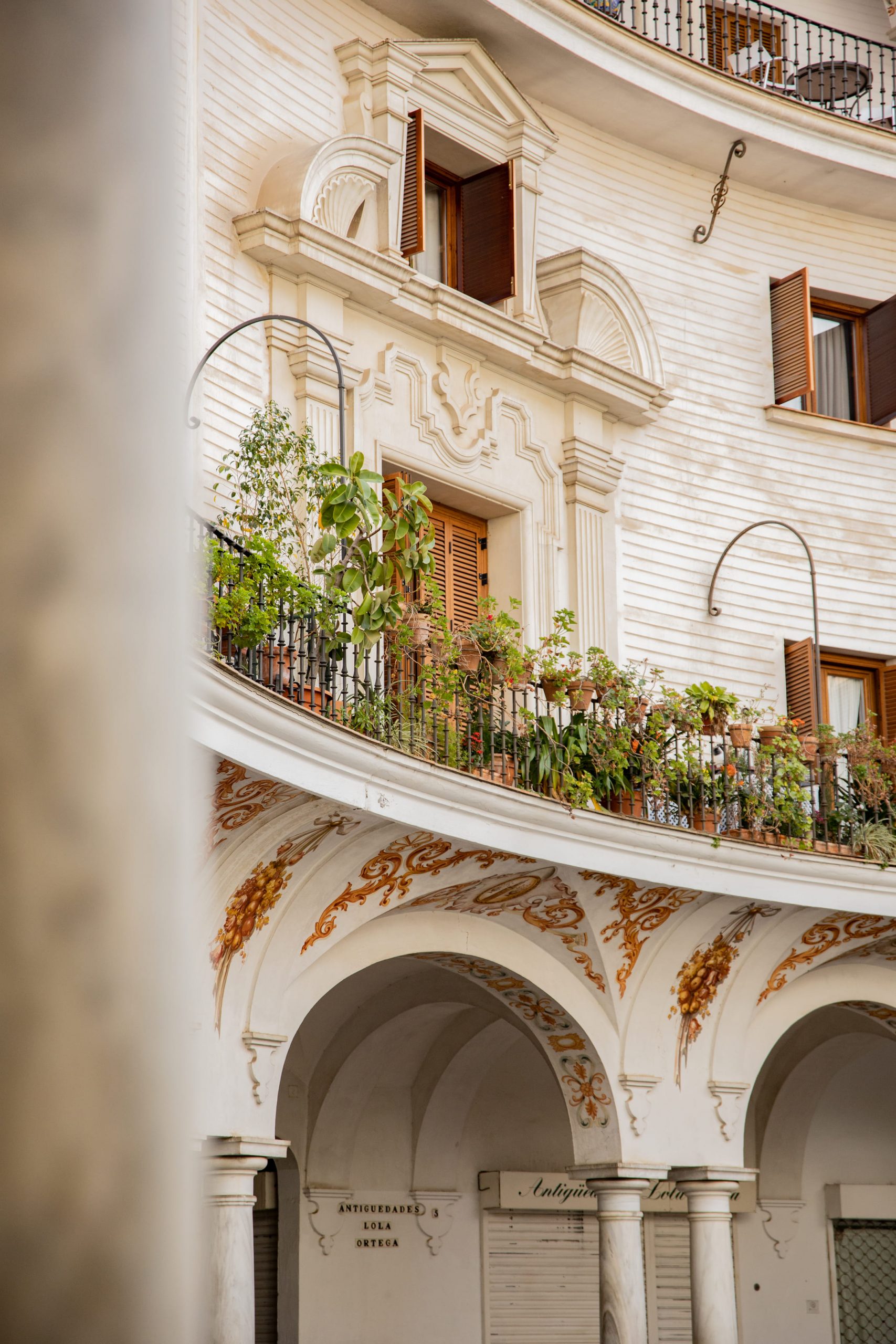 plaza del cabildo seville