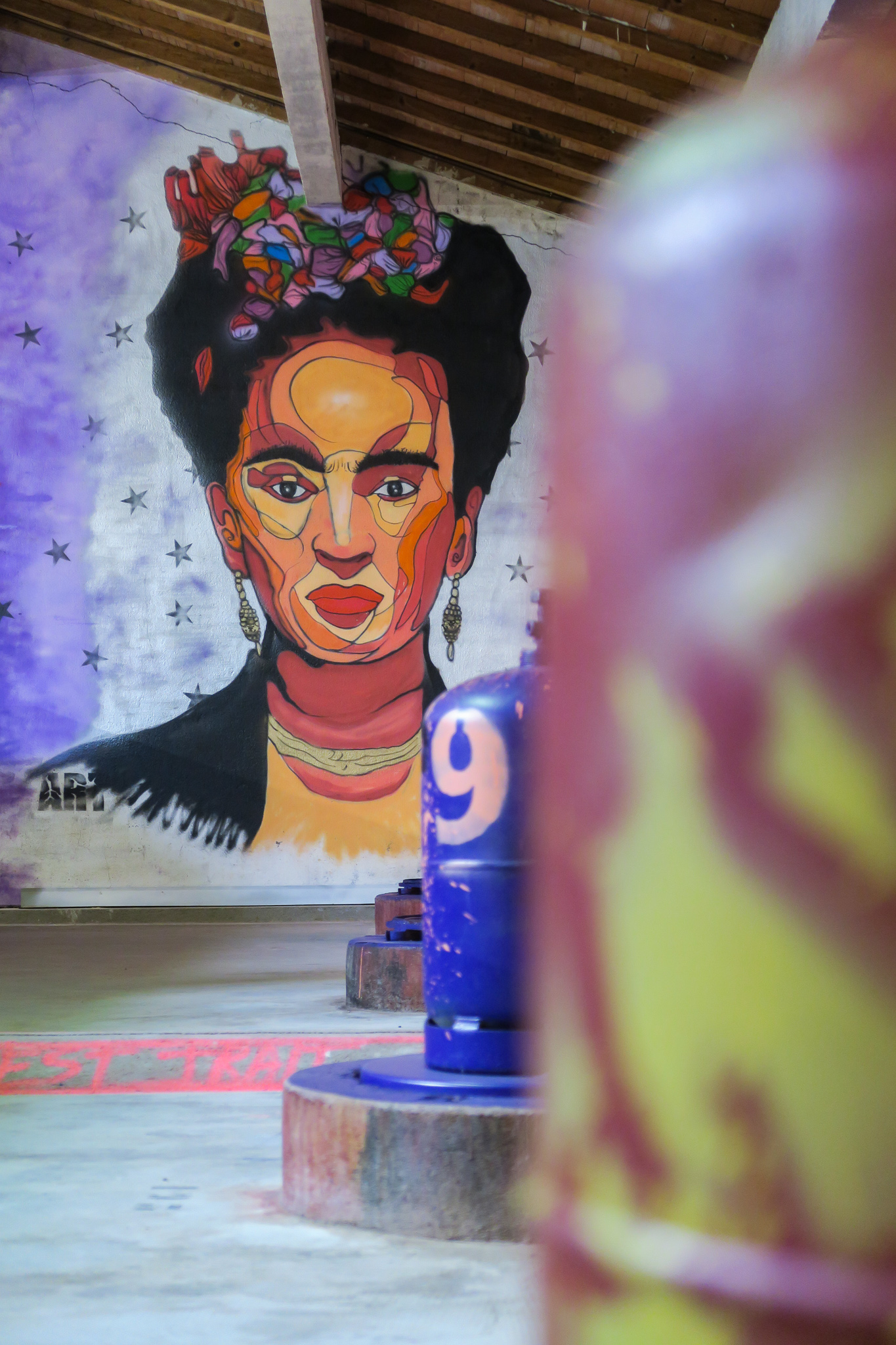 spiktri street art universe aude