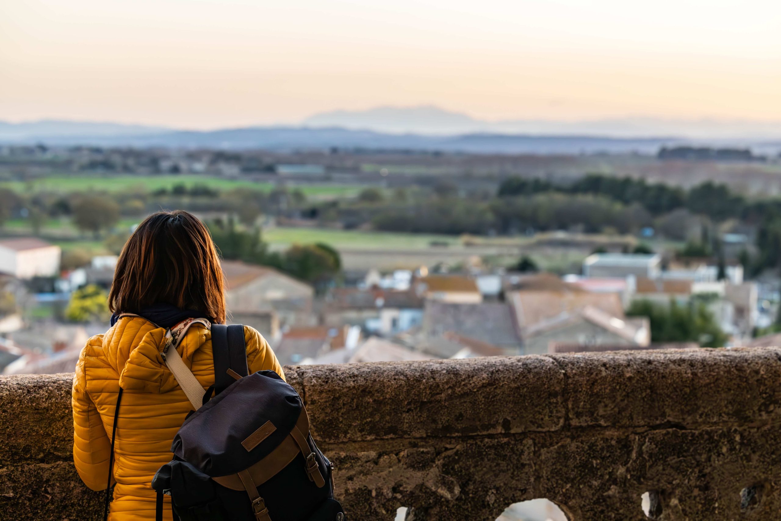vue sur capestang depuis la collegiale saint etienne