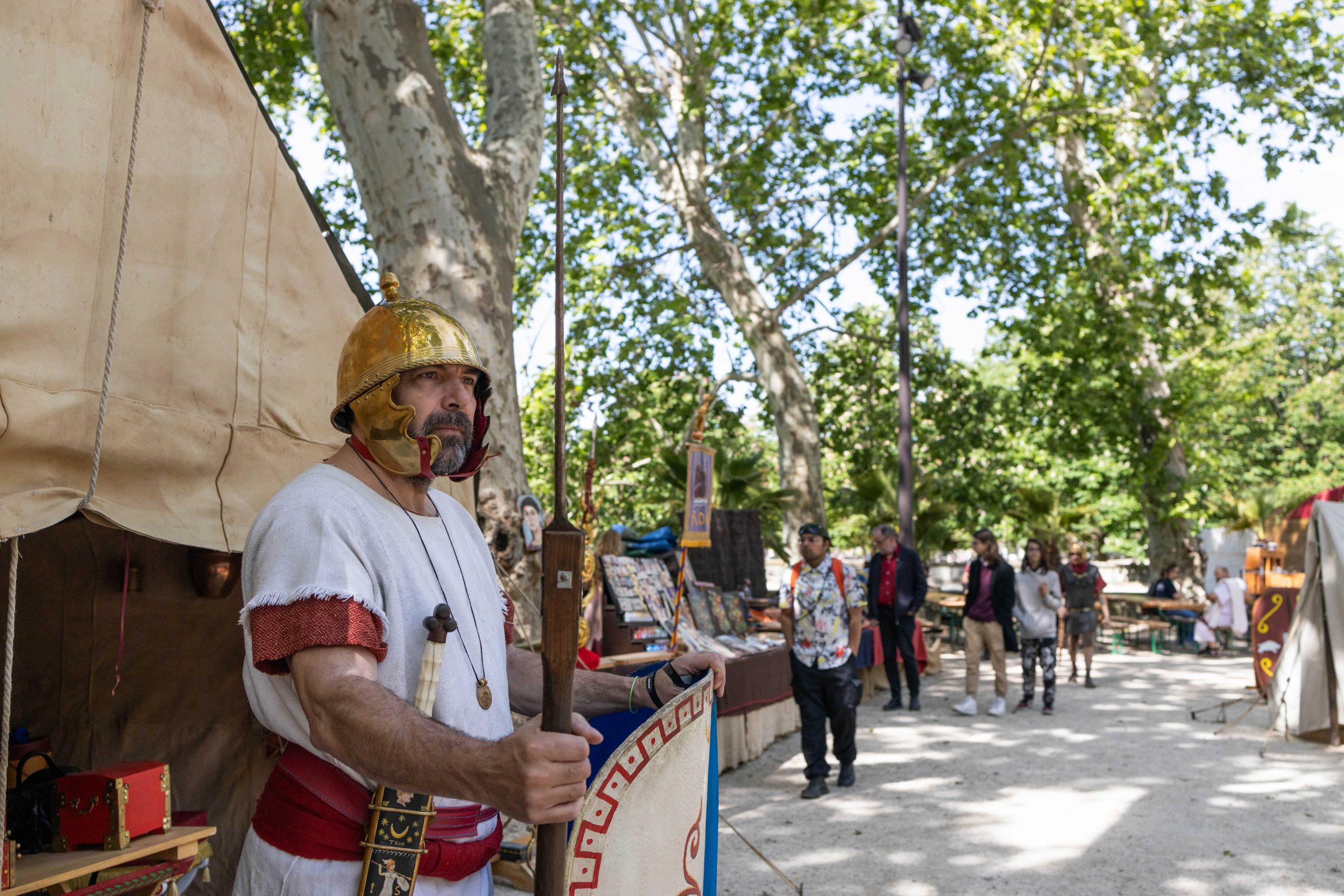 à l'intérieur du fort des légionnaires nimes